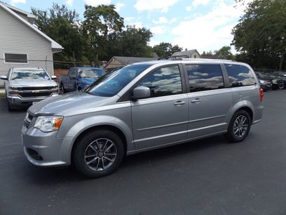 Used 2017 Dodge Grand Caravan SXT