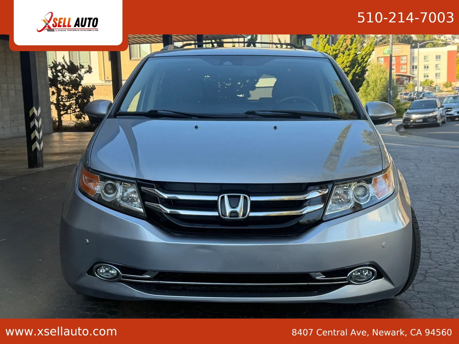Used 2016 Honda Odyssey Touring image 2