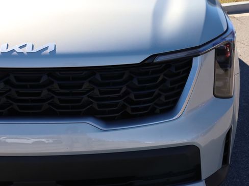 New 2026 Kia Sorento LX image 15