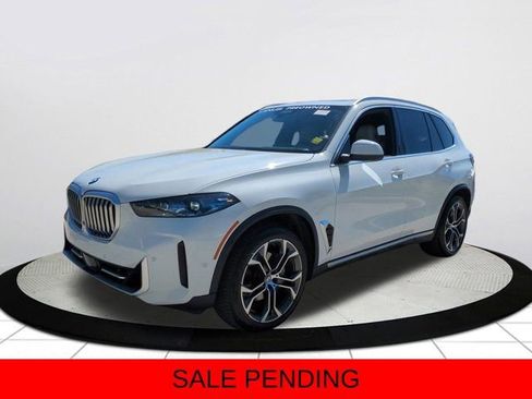 Used 2024 BMW X5 sDrive40i w/ Premium Package RWD image 7