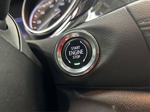 Used 2023 Buick Encore GX Essence w/ Experience Buick Package AWD/4WD image 31