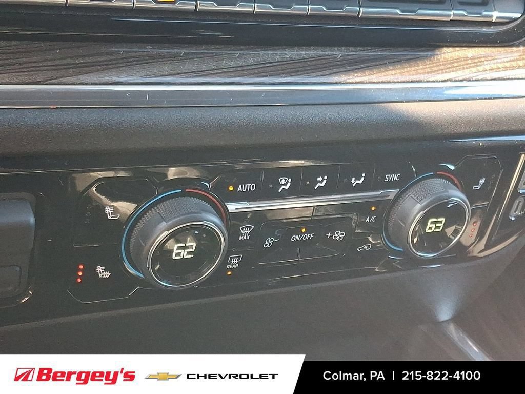 Certified 2024 Chevrolet Silverado 1500 RST w/ Rally Edition AWD/4WD image 18