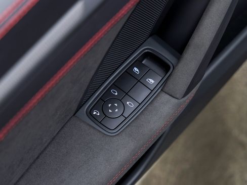 Certified 2022 Porsche 911 Targa 4 GTS image 29