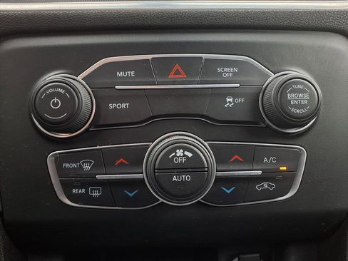 Certified 2017 Dodge Charger R/T image 20