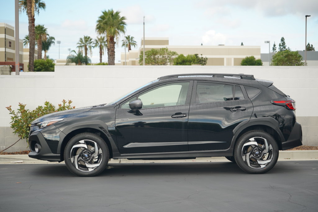 New 2026 Subaru Crosstrek 2.5i Limited AWD/4WD image 3