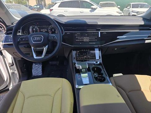 New 2025 Audi Q8 Premium Plus image 21