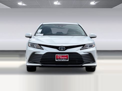 Used 2023 Toyota Camry LE w/ Protection Package (Q2) (TMS) FWD image 5