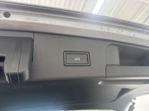 New 2026 Volkswagen Atlas SE AWD/4WD image 32