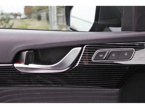 Used 2023 Hyundai Palisade Calligraphy image 21