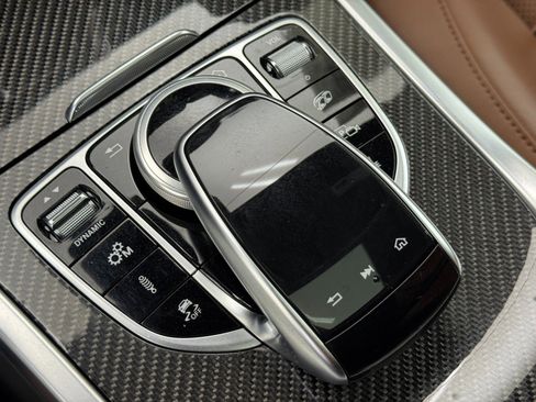 Used 2021 Mercedes-Benz G 63 AMG 4MATIC w/ G Manufaktur Interior Package image 39