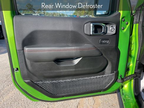 New 2025 Jeep Gladiator Rubicon w/ Convenience Group image 14