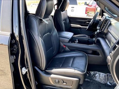Used 2022 RAM 1500 Limited w/ Night Edition AWD/4WD image 6