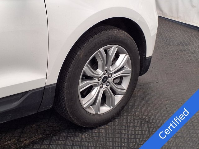 Certified 2024 Ford Edge Titanium AWD/4WD image 26