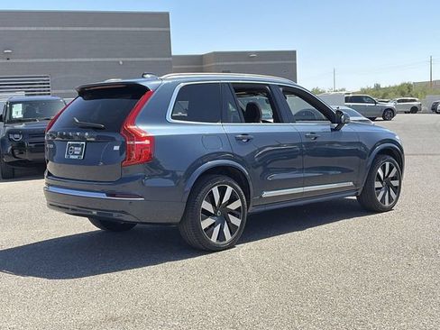 Used 2023 Volvo XC90 T8 Ultimate w/ Lounge Package AWD/4WD image 6