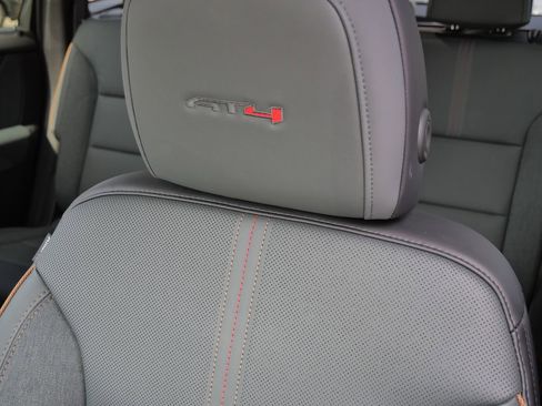 New 2026 GMC Acadia AT4 w/ Luxury Package AWD/4WD image 46