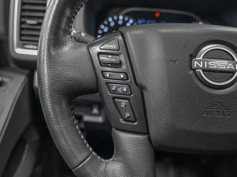 Used 2024 Nissan Frontier SL w/ Technology Package AWD/4WD image 19