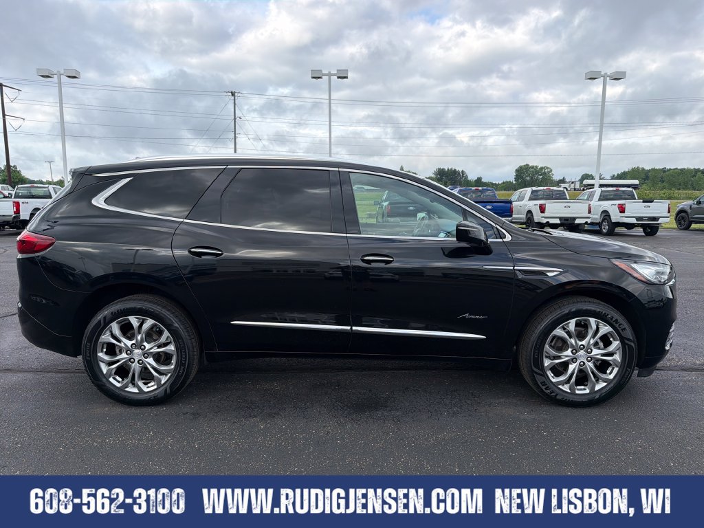 Used 2021 Buick Enclave Avenir w/ Avenir Technology Package AWD/4WD image 6