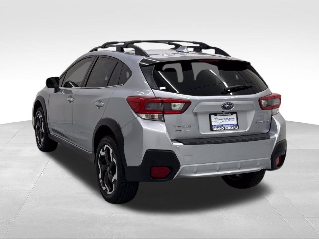 Certified 2022 Subaru Crosstrek 2.5i Limited w/ Moonroof Package 2 AWD/4WD image 4