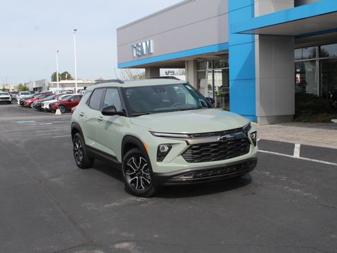 New 2026 Chevrolet TrailBlazer ACTIV image 2