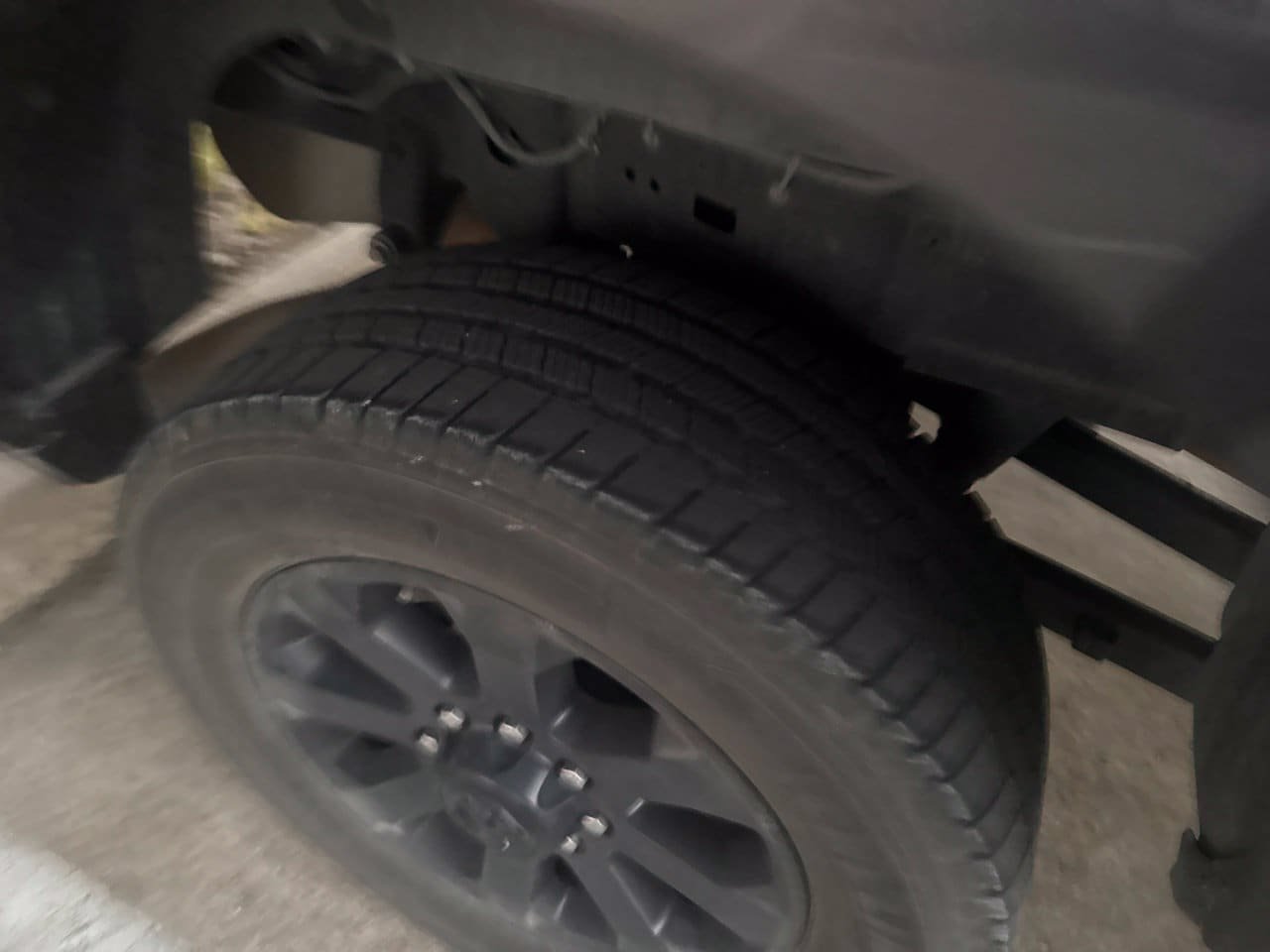 Used 2021 RAM 2500 Laramie w/ Night Edition AWD/4WD image 6