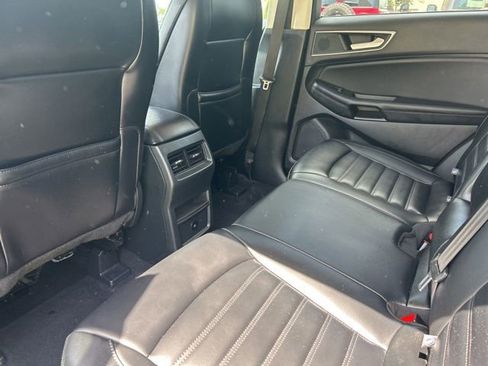 Used 2024 Ford Edge SEL AWD/4WD image 13