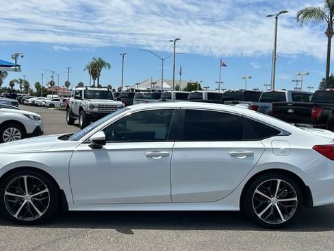Used 2024 Honda Civic Touring image 7