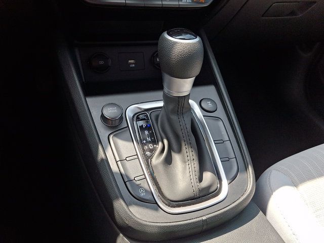 Certified 2023 Hyundai Kona SEL AWD/4WD image 14
