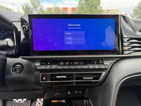 Used 2025 Toyota Camry XSE FWD image 26