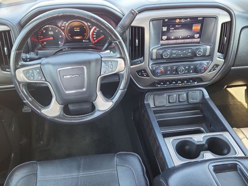 Used 2015 GMC Sierra 1500 Denali w/ Driver Alert Package AWD/4WD image 12