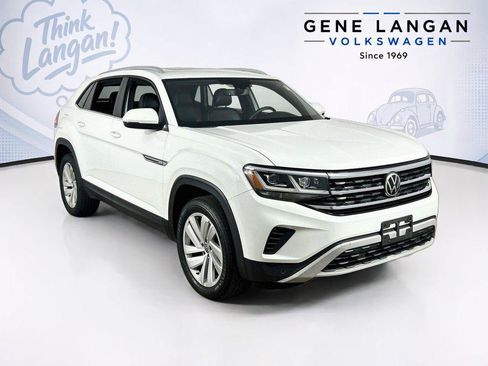 Used 2022 Volkswagen Atlas Cross Sport SE AWD/4WD image 3