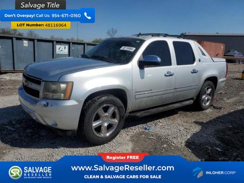 Used 2013 Chevrolet Avalanche LTZ RWD image 1