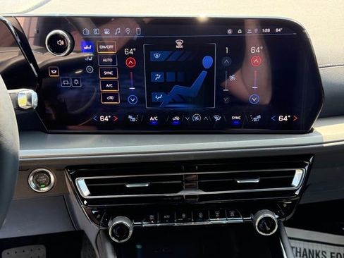 New 2026 Chevrolet Traverse LT AWD/4WD image 30