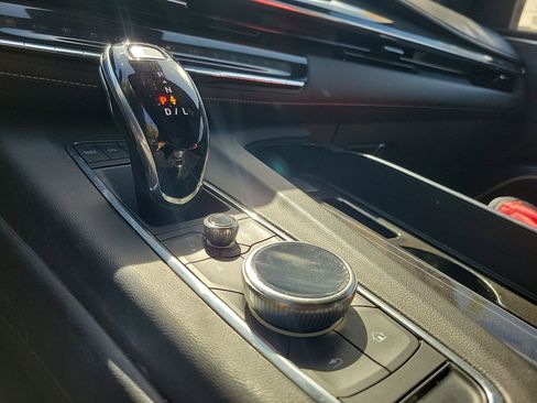 Used 2022 Cadillac Escalade ESV Sport image 31