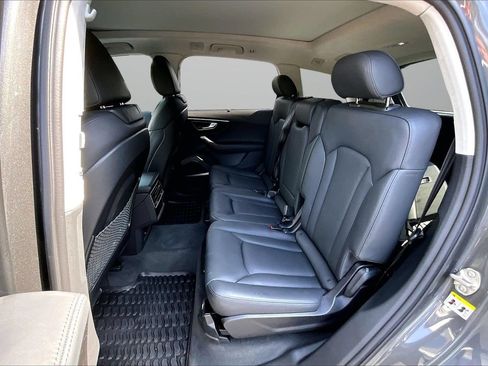 Used 2024 Audi Q7 3.0T Prestige AWD/4WD image 22