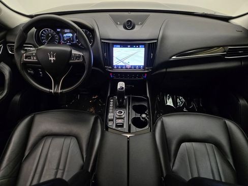 Certified 2022 Maserati Levante GT AWD/4WD image 23