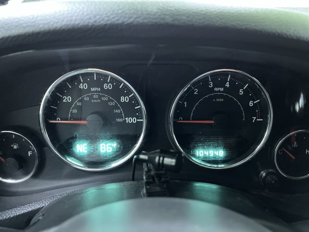 Used 2012 Jeep Wrangler Sport AWD/4WD image 19