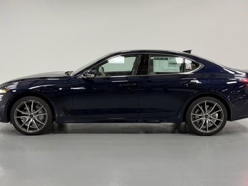 New 2026 Genesis G70 2.5T Prestige image 2