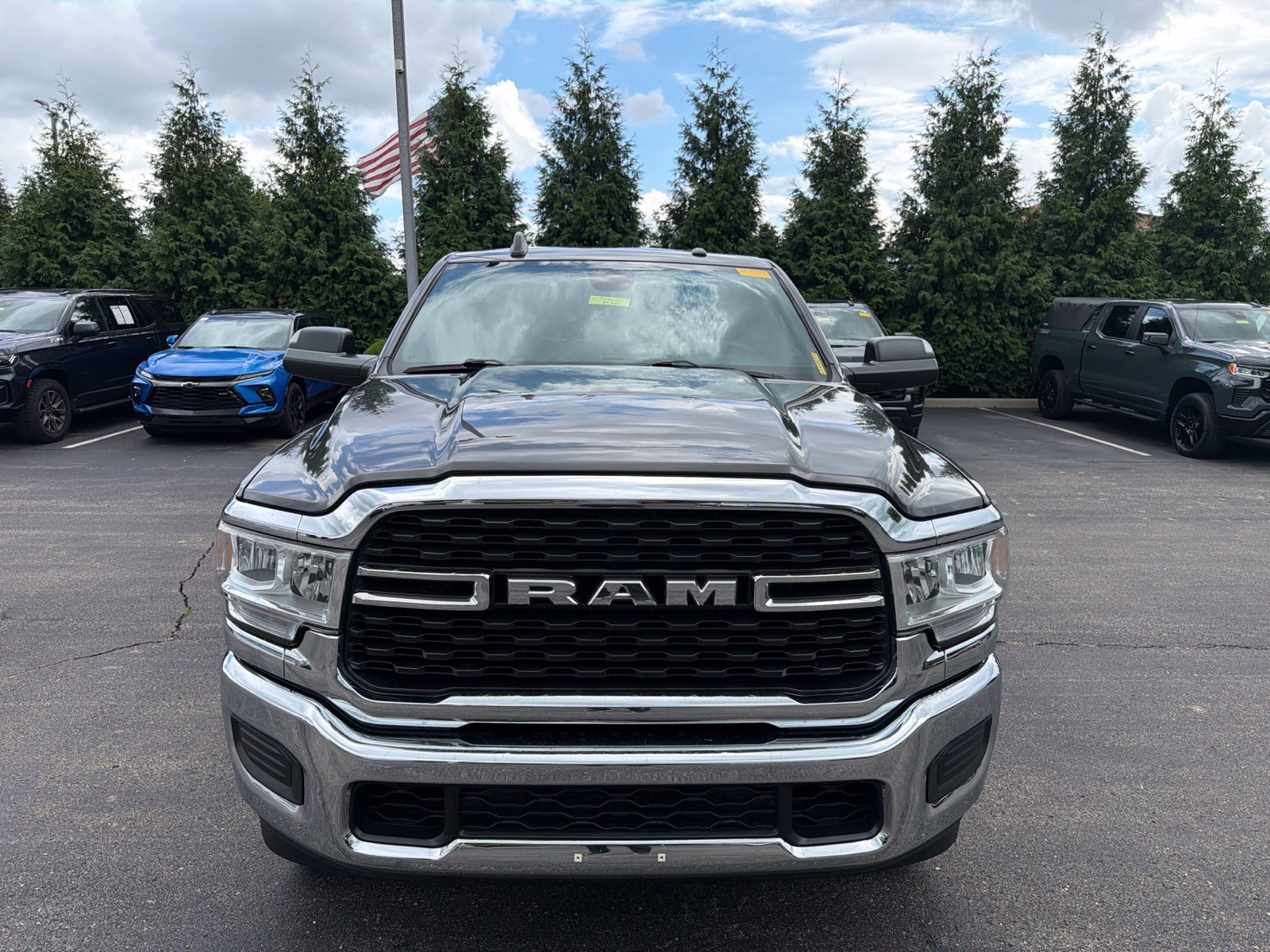 Used 2022 RAM 2500 Big Horn AWD/4WD image 9