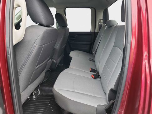 Used 2021 RAM 1500 Express AWD/4WD image 15