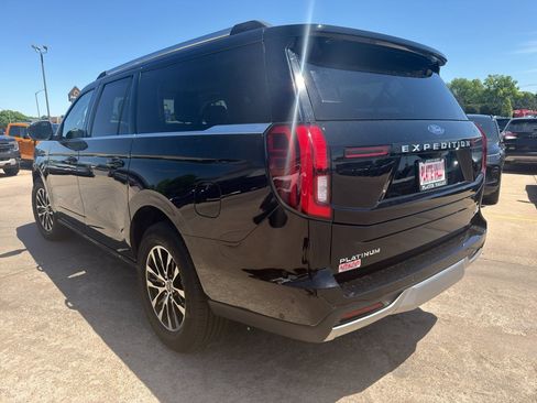 Used 2025 Ford Expedition Max Platinum AWD/4WD image 6