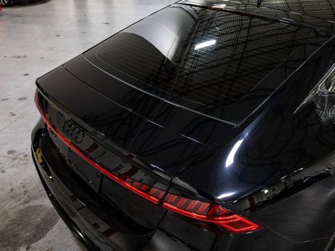 Used 2022 Audi RS 7 Sportback w/ Black Optic Package AWD/4WD image 25