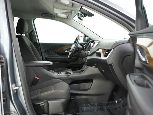 Used 2018 GMC Terrain SLE w/ Driver Convenience Package AWD/4WD image 11