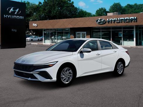 New 2026 Hyundai Elantra Blue image 2