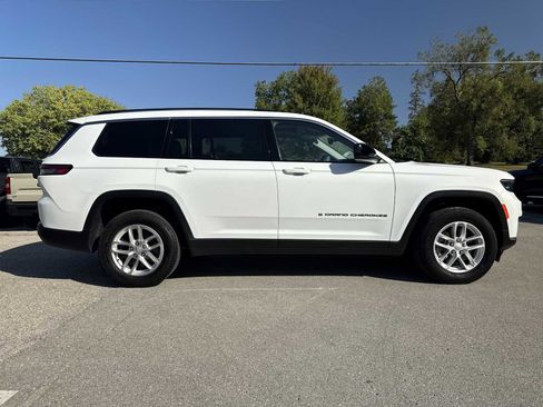 Used 2022 Jeep Grand Cherokee L Laredo w/ Luxury Tech Group I image 5