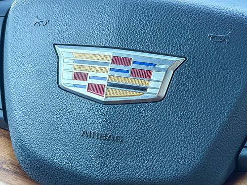 Certified 2023 Cadillac XT5 Premium Luxury AWD/4WD image 18
