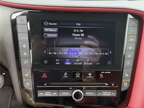 Used 2023 INFINITI QX50 Sport w/ Cargo Package FWD image 7