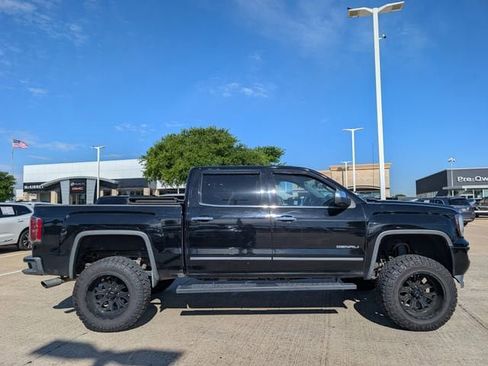 Used 2016 GMC Sierra 1500 Denali w/ Enhanced Driver Alert Package AWD/4WD image 3
