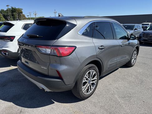 Used 2022 Ford Escape SEL image 7