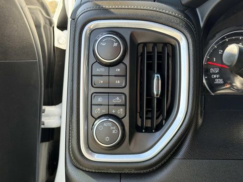 Used 2019 Chevrolet Silverado 1500 RST w/ All-Star Edition image 17