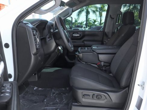 Used 2022 Chevrolet Silverado 2500 Custom w/ Gooseneck/5TH Wheel Package image 21